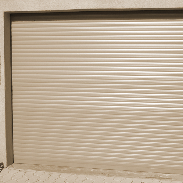 Fabricant porte de garage aluminium