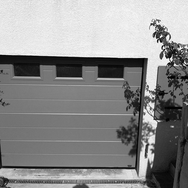 Fabricant porte de garage sur-mesure